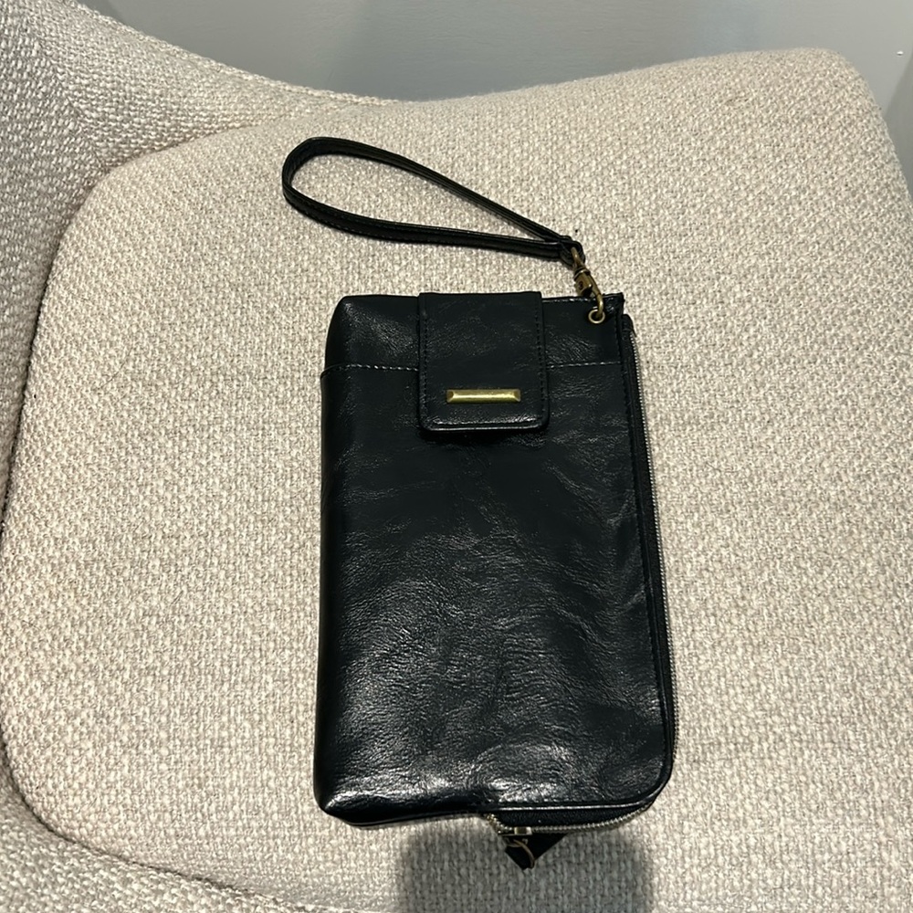 Like new leather wristlet